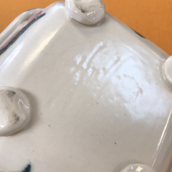 Vintage Signed Footed Pottery Jewelry Trinket Catch-All Dish - Picture 9 of 9